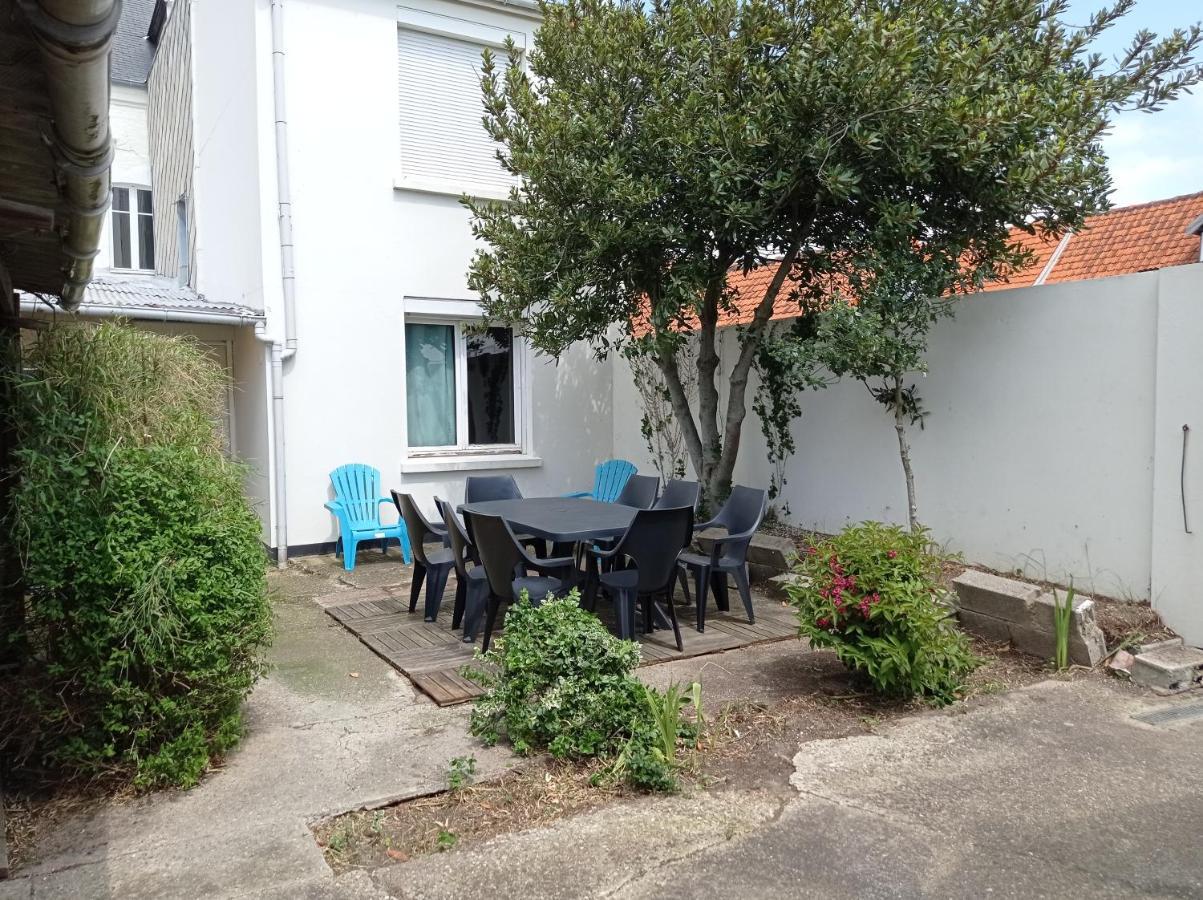 Appartement Duplex Avec Cour 10 Pers Berck Buitenkant foto
