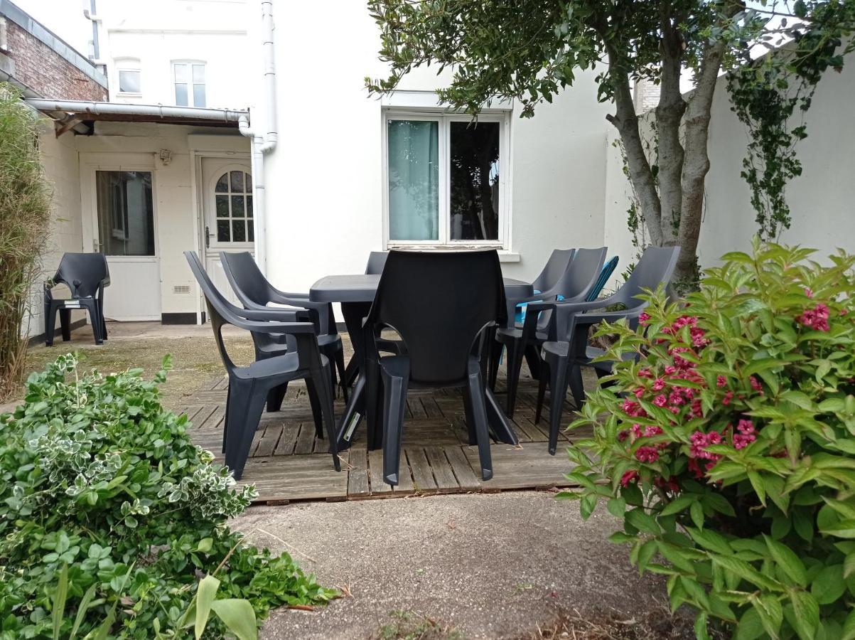 Appartement Duplex Avec Cour 10 Pers Berck Buitenkant foto